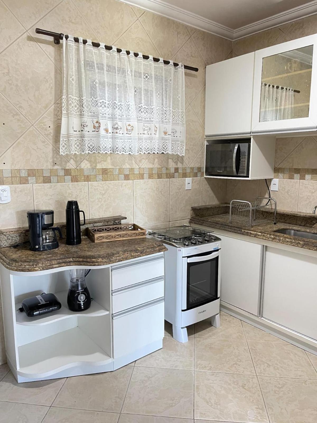 Casa Em Bairro Nobre A 5 Minutos Da * Cabo Frio